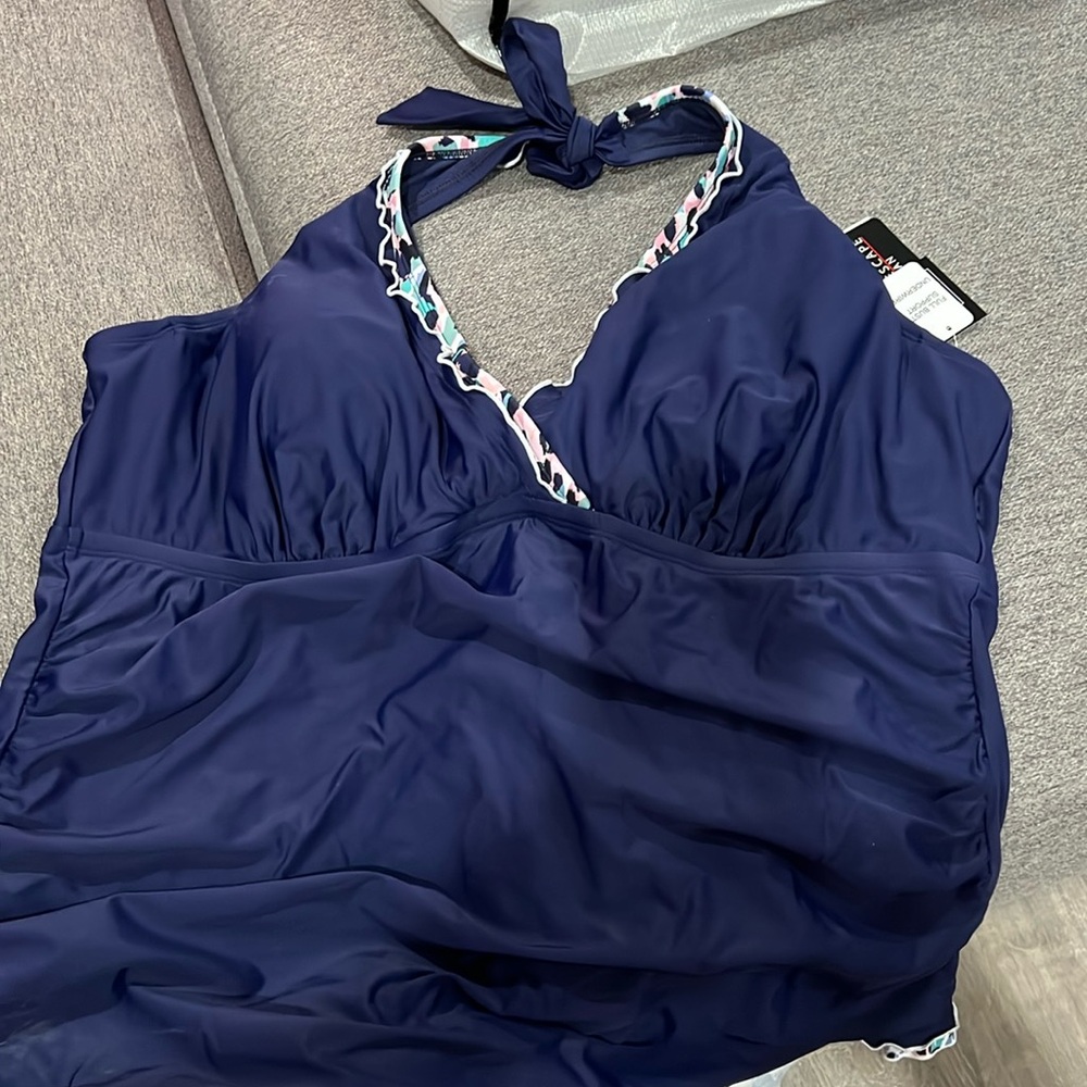 NWT Island Escape Navy Swim Top Size 24